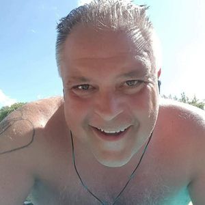 Meet your Posher, Todd